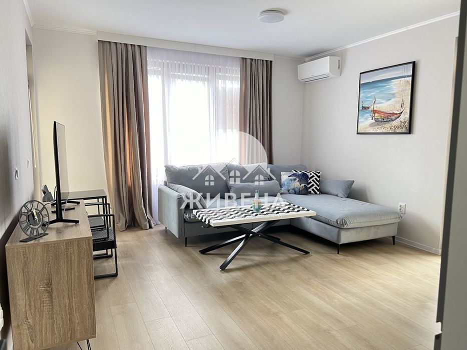 Продава обзаведен 2-стаен апартамент, голф комплекс Лайтхаус, гр.Балч