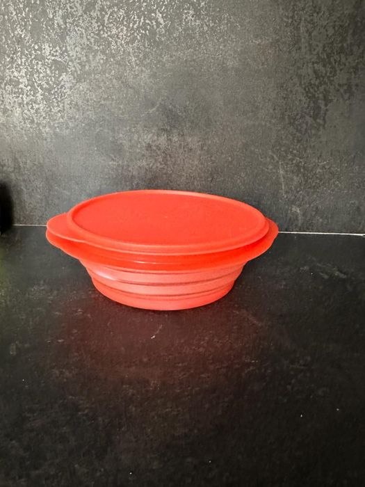 Продам посуду Tupperware в отличном состоянии