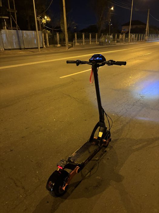 Trotineta electrica KuKirin G3 2025