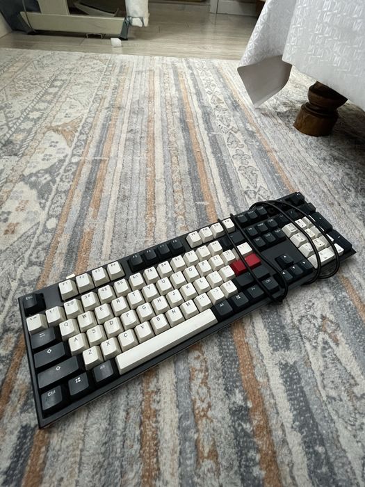 Продам игровые девайсы logitech новые