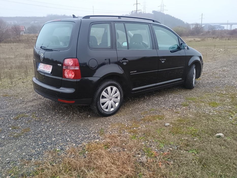 Touran 1.9. 7 locuri An 2009
