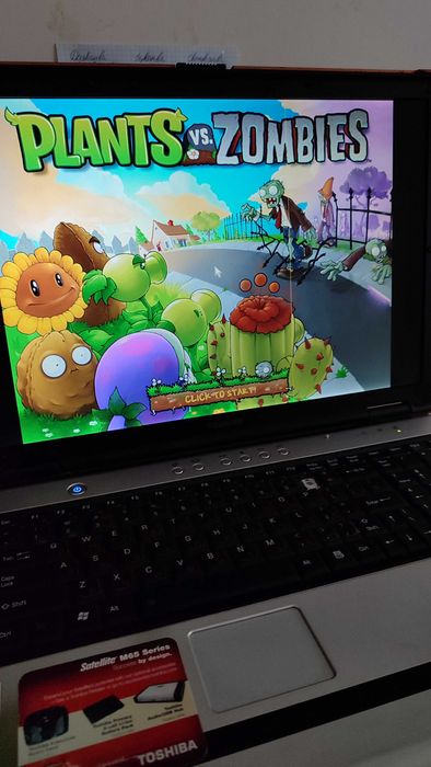 Продам ноутбук тошиба