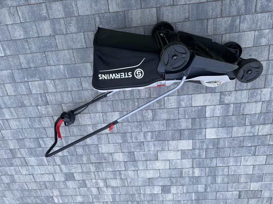 Masina de tuns gazon Sterwins