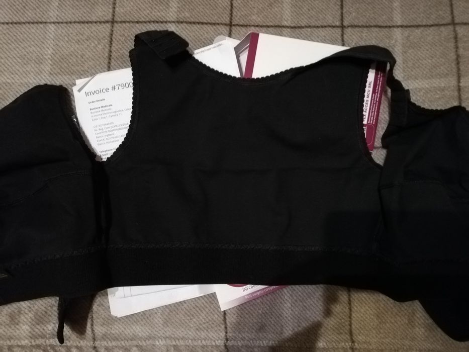 Vesta Compresiva Neagra cu Banda Elastica Atasata - VCO