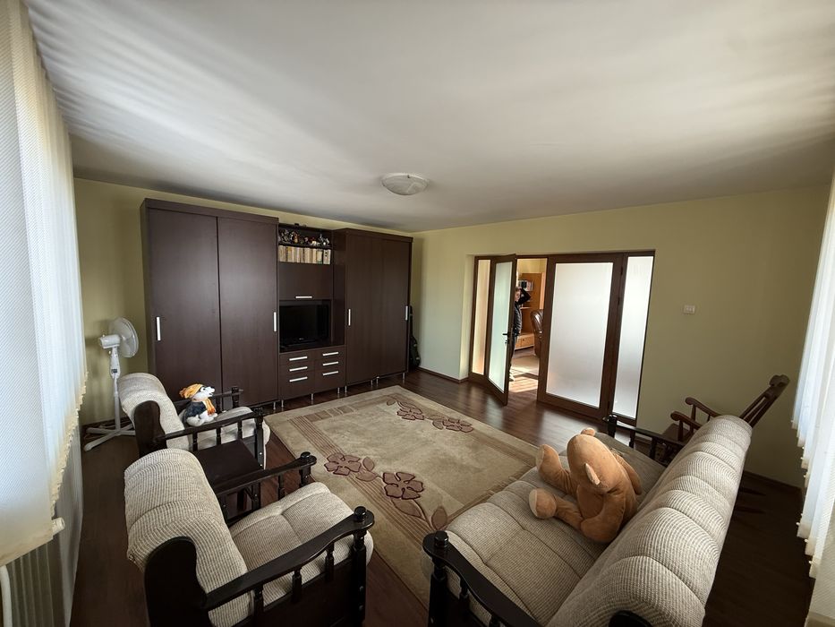 Casa de inchiriat Podul de Fier