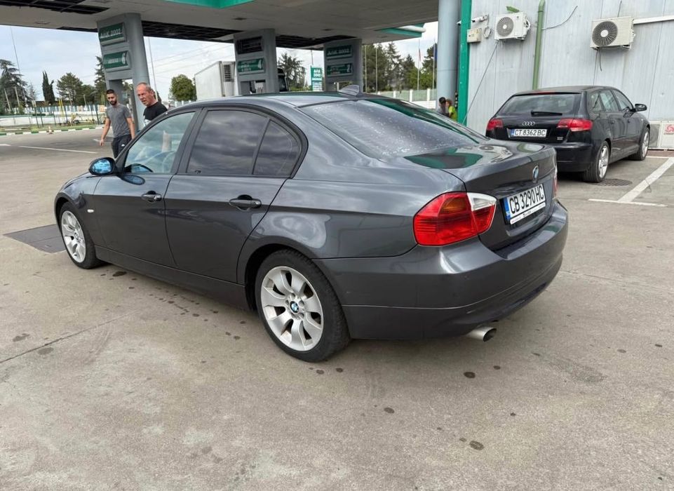 БМВ -бензин,129к.с ,1.8 ….2006г