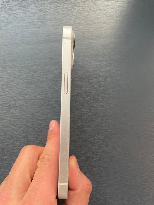 Айфон 13.   128гб.