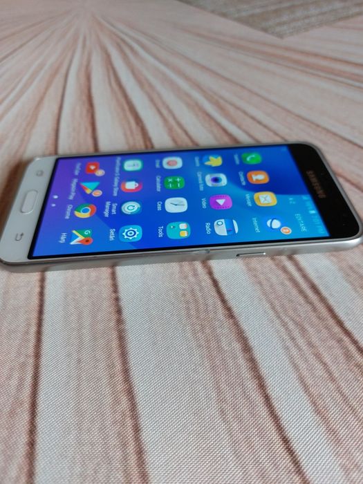 Samsung Galaxy J3