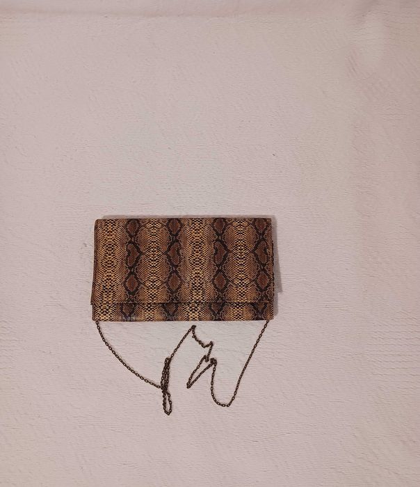 Дамски плик изгодно