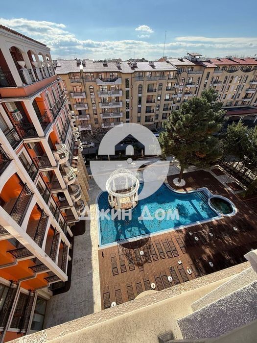 Продава се Тристаен апартамент в к.к. Слънчев бряг - 127 кв.м за 1772 €/кв.м - Снимка #10