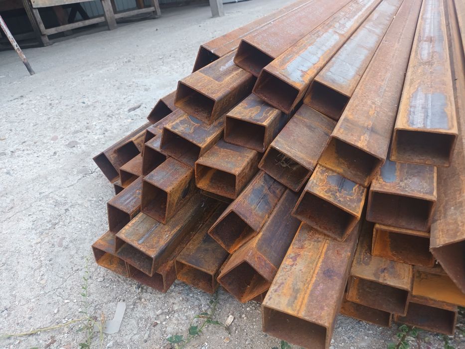 Vând țeavă rectangulară nouă nefolosită lungime 6metri diametru 6x4