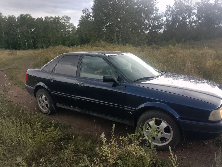 Ауди в4 в хорошем состоянии