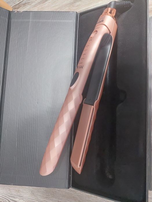 Професионална преса за коса