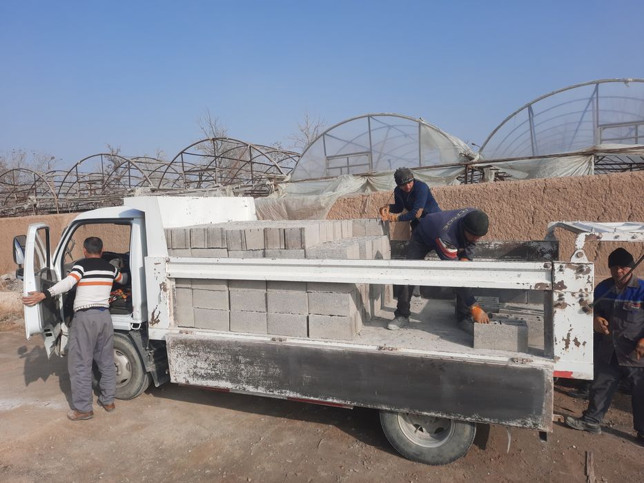 Сомасвал dongfeng сотилади. Юк машина 2020 йил 70 000 юрган.