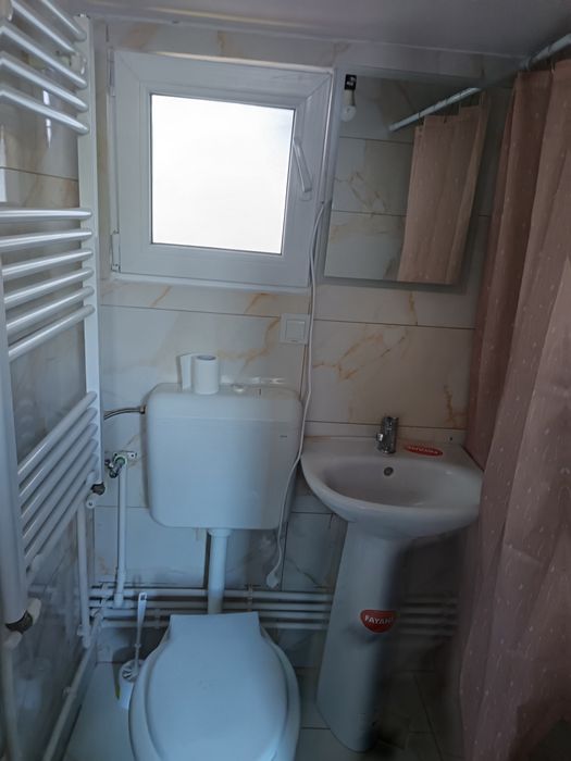 Cabană de inchiriat liberă de  paste