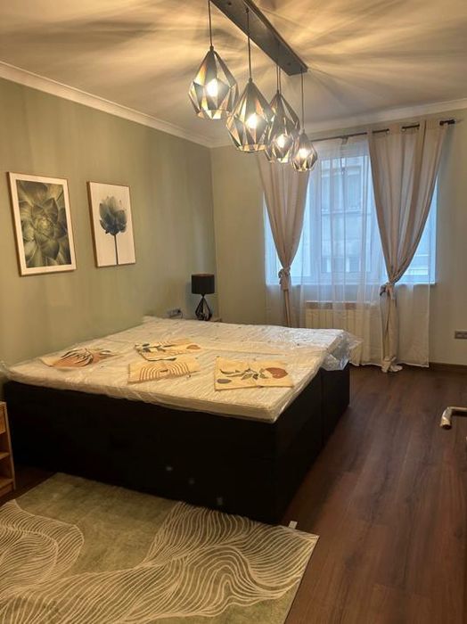 Дава се под наем Четиристаен апартамент в София, Център - 87 кв.м за 1300 € - Снимка #6