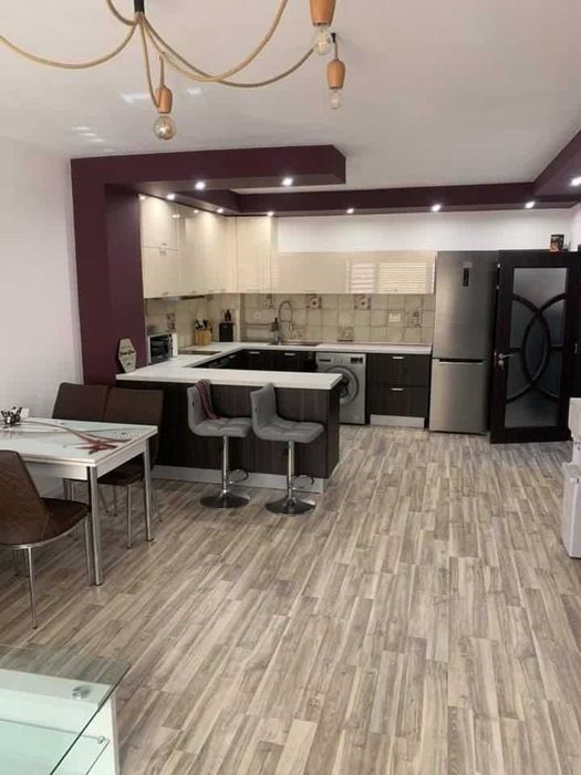 Тристаен апартамент в Тракия