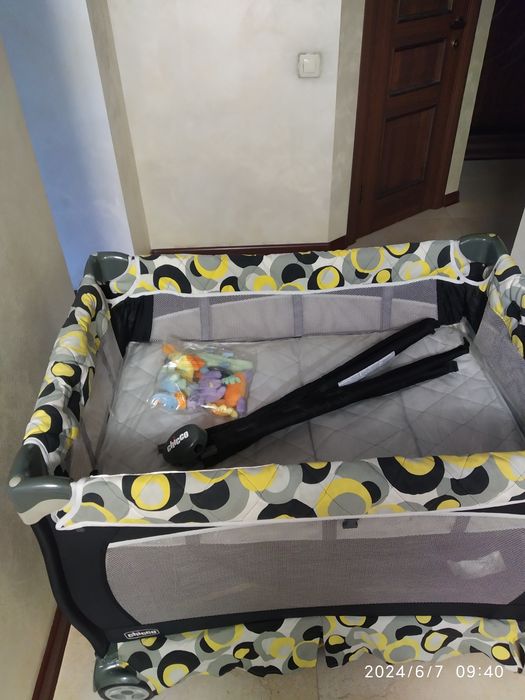 Спально-игровой манеж Chicco