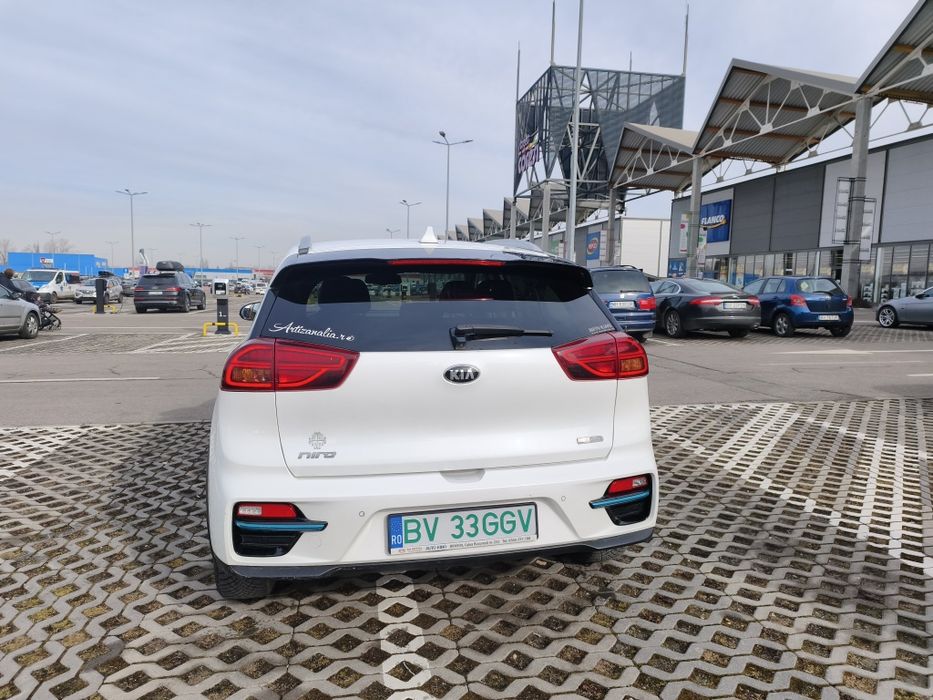Vând KIA E NIRO în Garanție, FULL ELECTRICĂ cu Toate Opțiunile