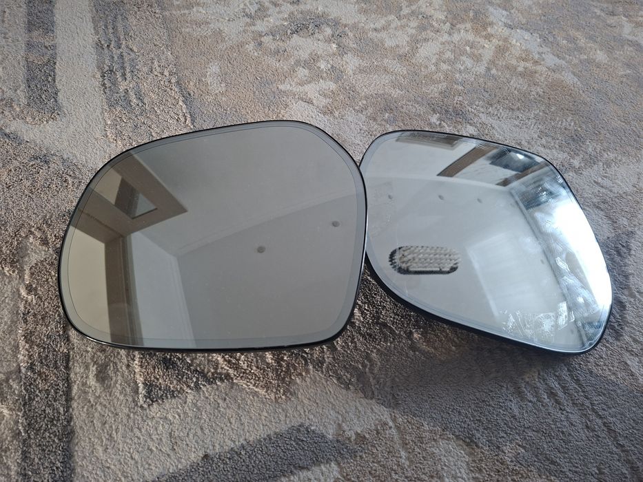 Зеркало Toyota cruiser 200