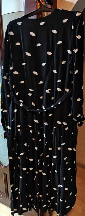 Продается 2 платья