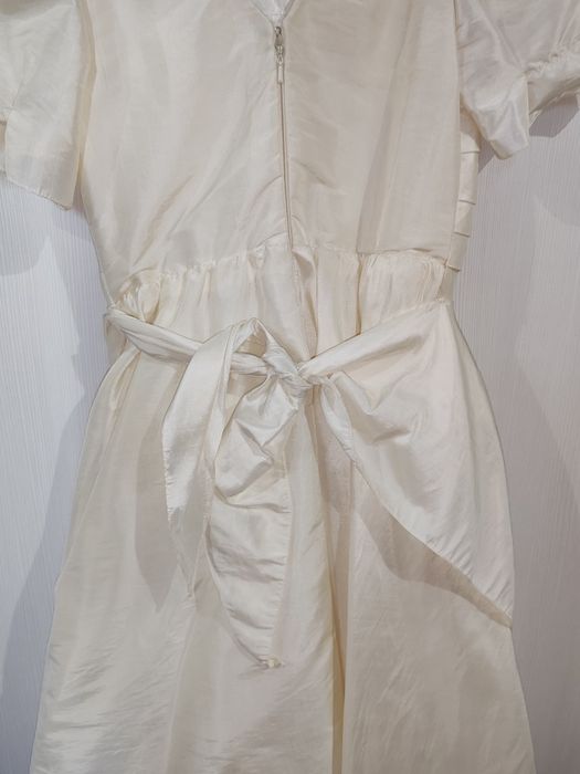 Rochie eleganta fetiță ivoire/crem realizata la comanda