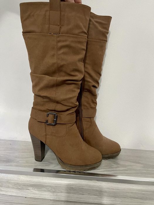 При интерес пишете за цена