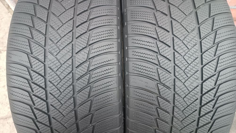 255/40/20 Bridgestone Дот 1124