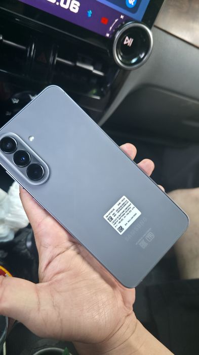Samsung A57 128 gb