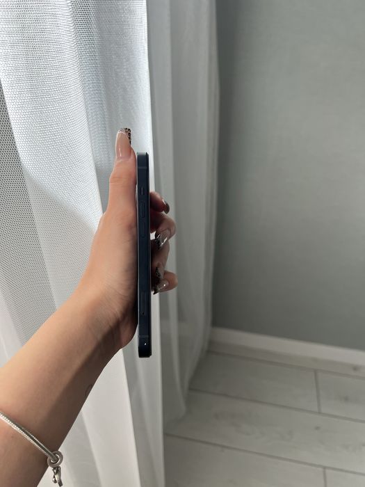 Айфон 13 на 256 гб