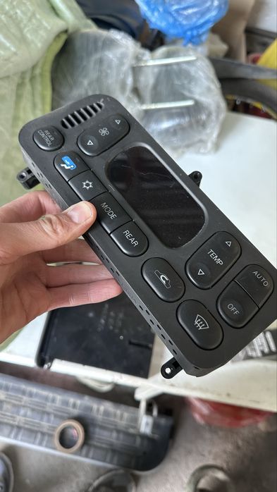 Блок управления климатом Delica