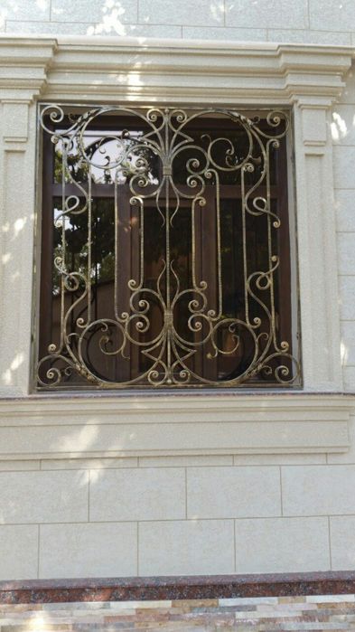 Кованные перила винтовые,  навесы, решётки ,варота  ,,двери, люстры
