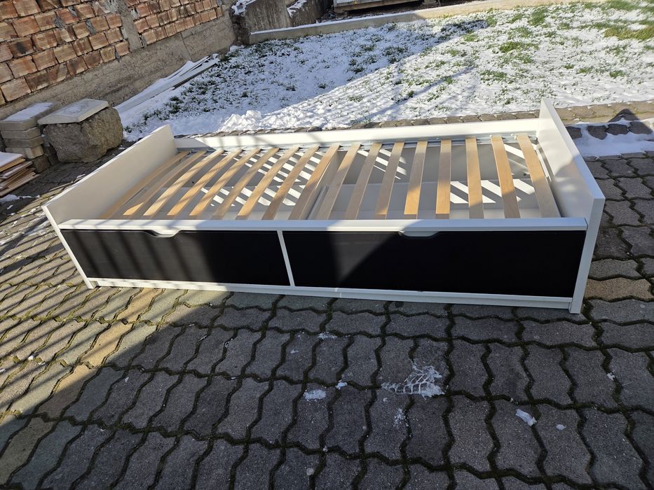 Единично легло икеа