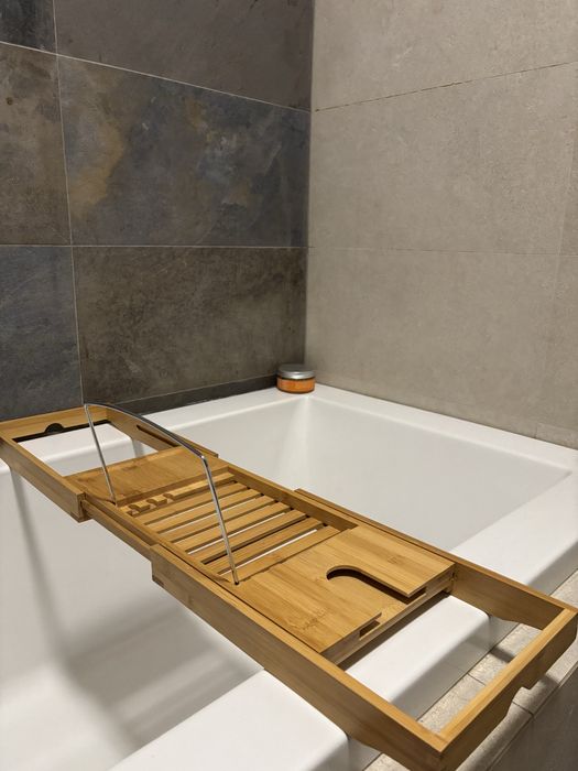 Tava/ Suport reglabil pentru cada din bambus