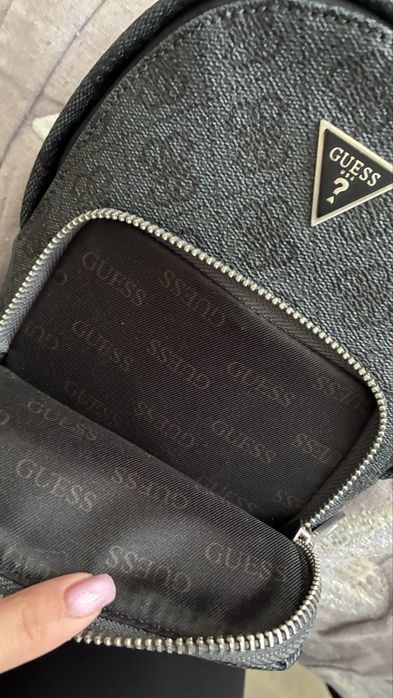 Мъжка чанта Guess