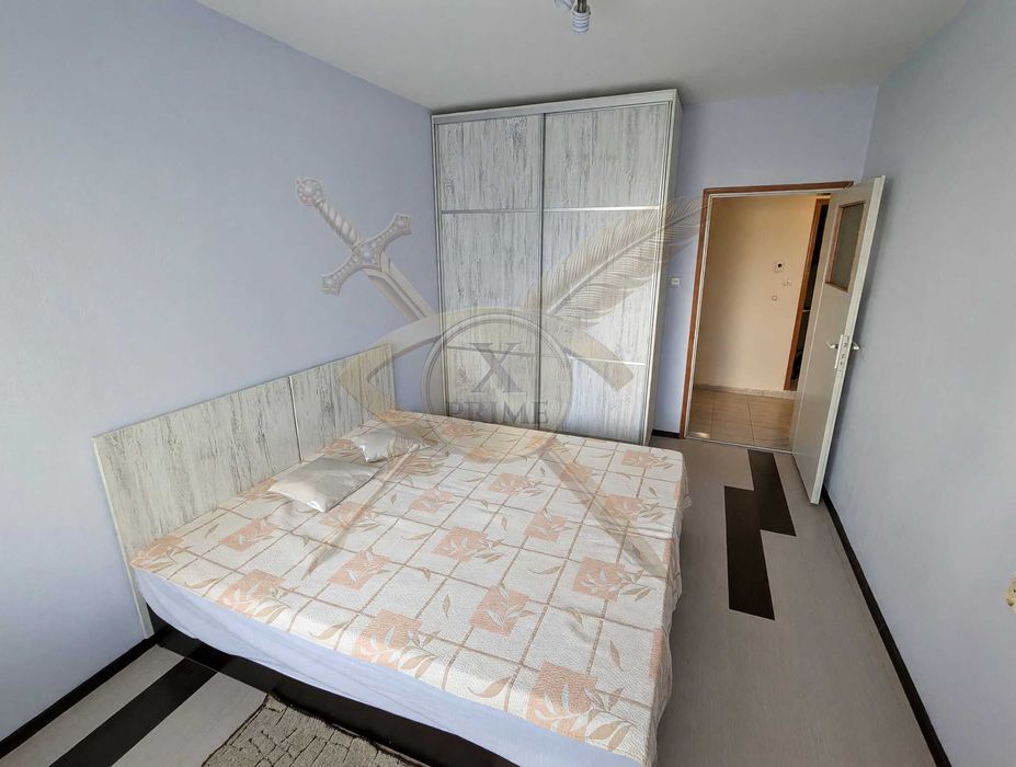 Четиристаен апартамент в Център! 21916322