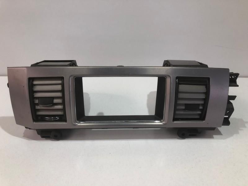 Grila ventilatie bord centrala Jaguar XF X250 8x23-19k617-bh