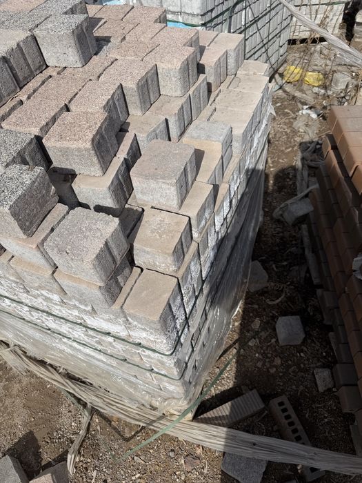Продается остаток брусчатки срочно