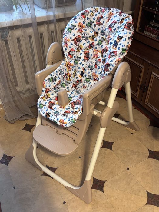 Стульчик для кормления