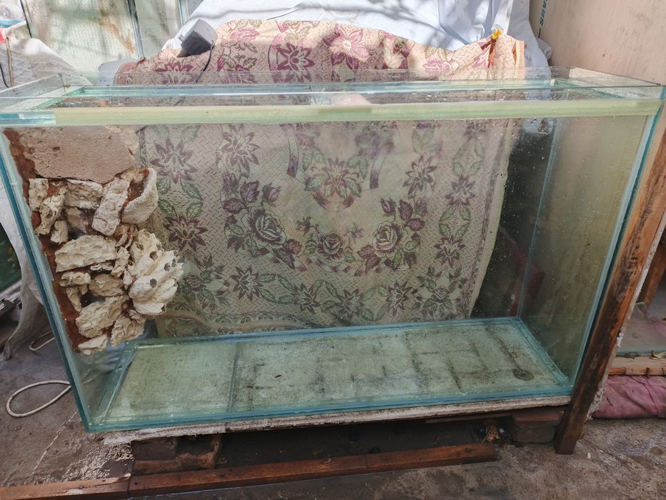 Аквариум для рыбок