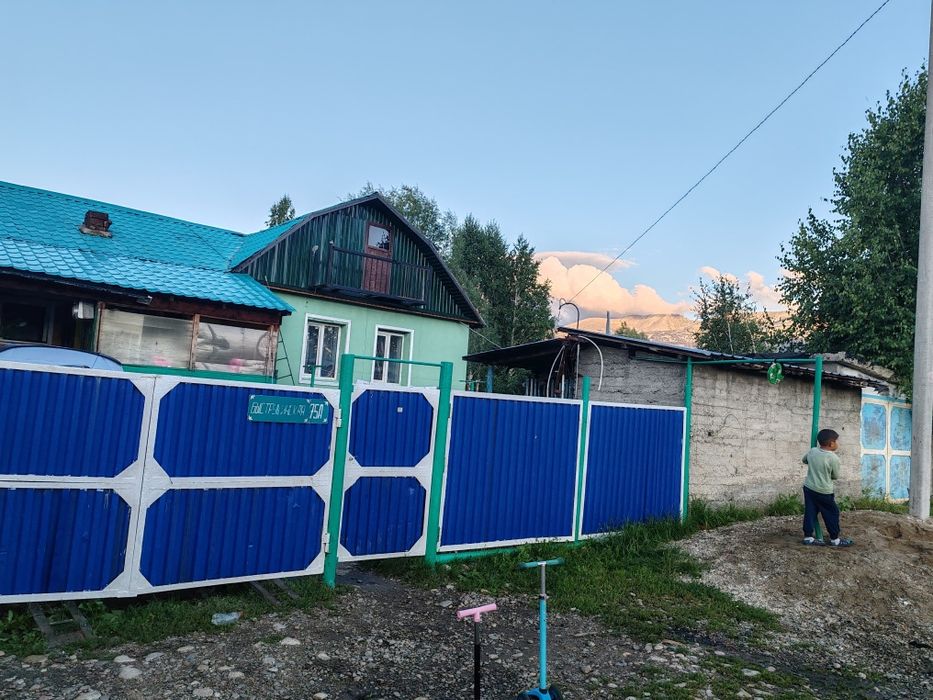 Продам дом верхнем досафе