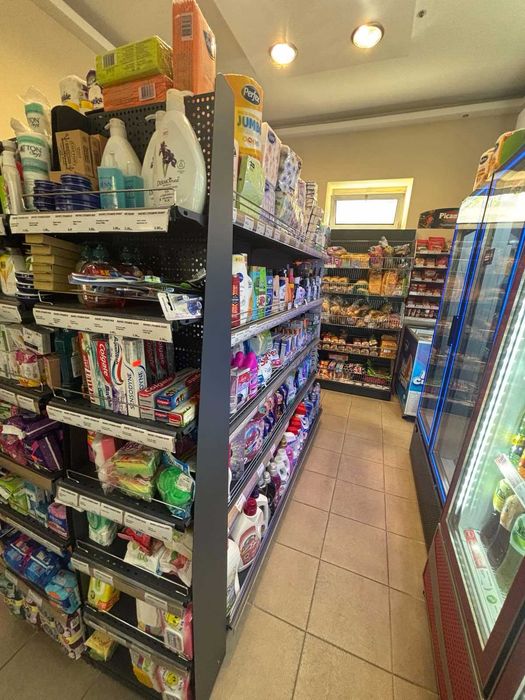 ПРОМОЦИЯ Островен стелаж за магазин (гондола), Търговско оборудване