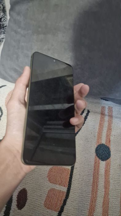 Redmi 14C с уважением