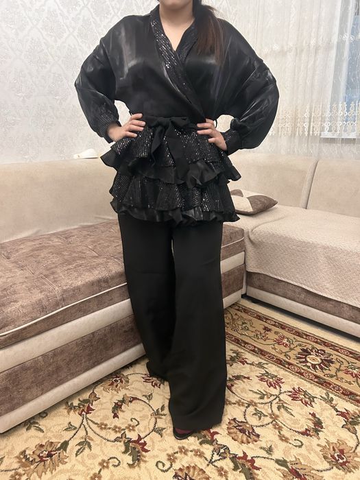 Платья вечерние новый 54 размер