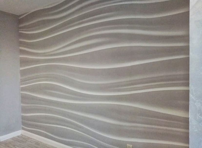 Поклейка обоев , покраска стен .