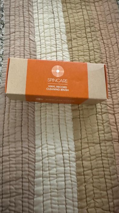 Set curățare discuri vinil perie și soluție noi