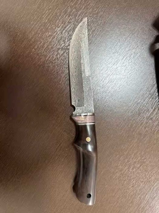 Cutit Damasc drop point, teaca piele stilizata