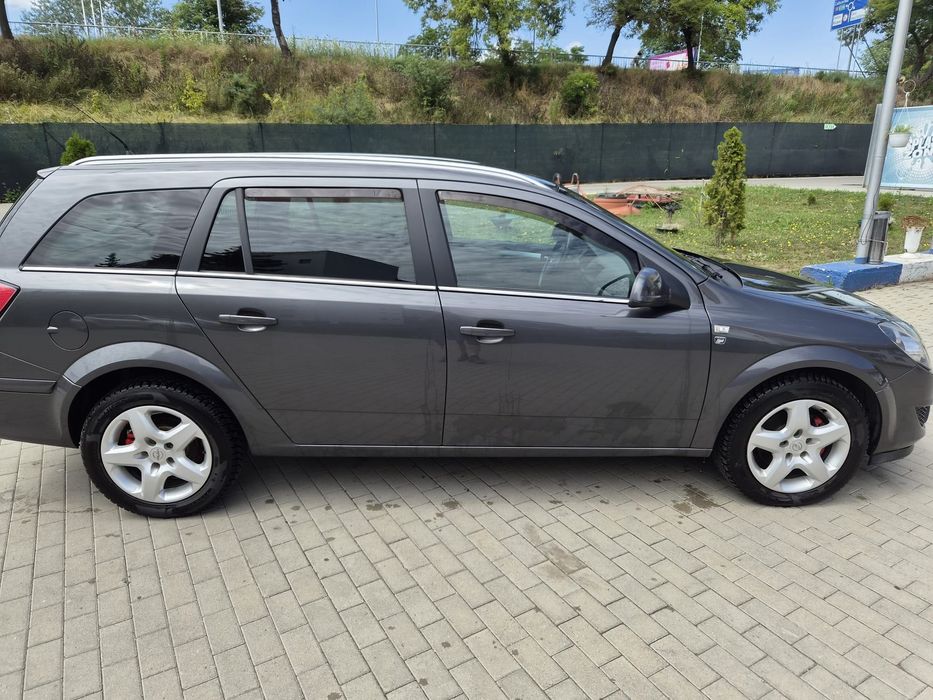 Vanzare masina opel