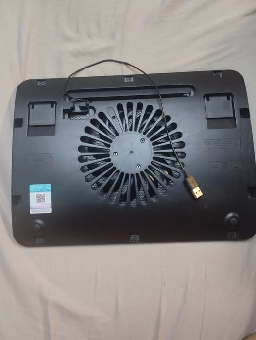 Охладител за лаптоп