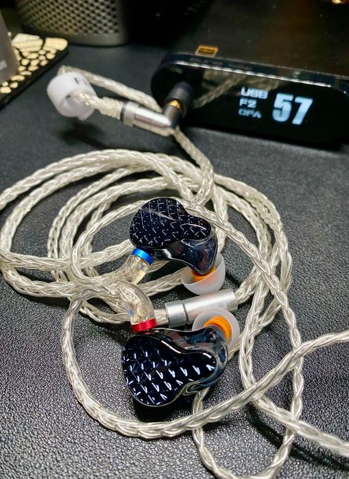 Fiio FA9, casti iem gama de top